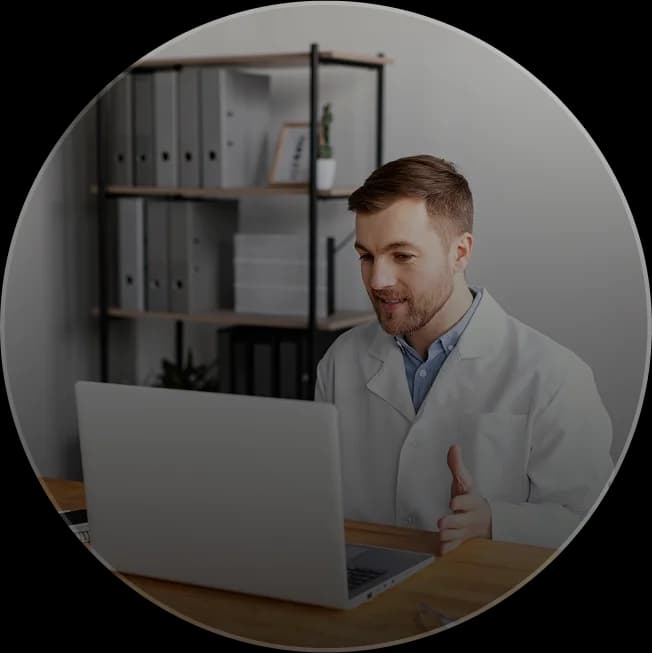 provider speaking with patient about remote patient monitoring